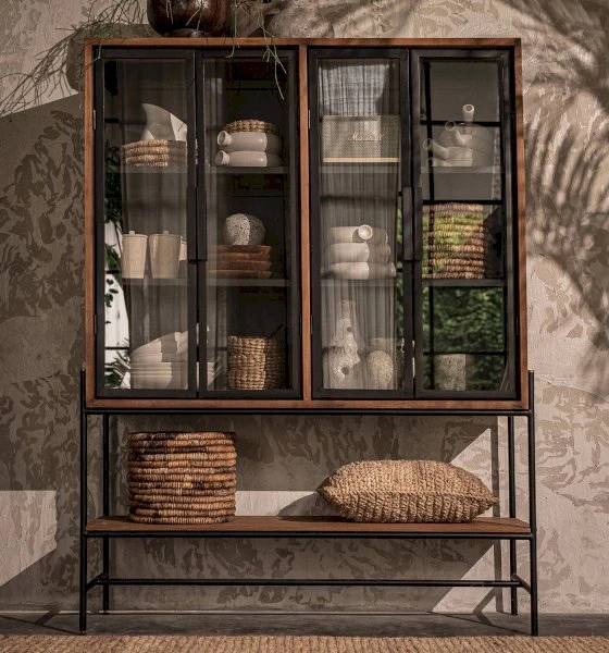 Outline Cabinet